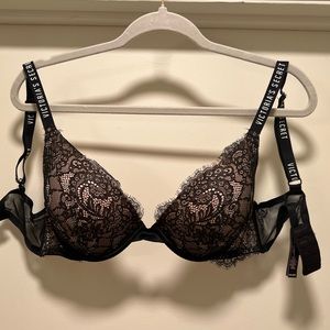 Victoria’s Secret Lightly Lined Plunge